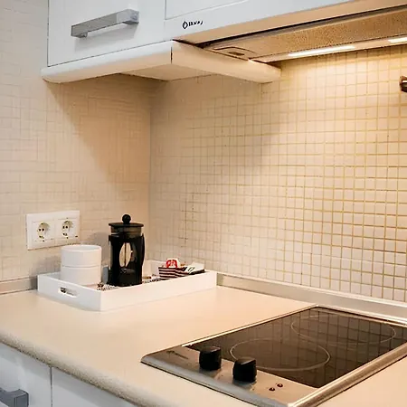 Charming 40 M² + Internet Lägenhet Málaga