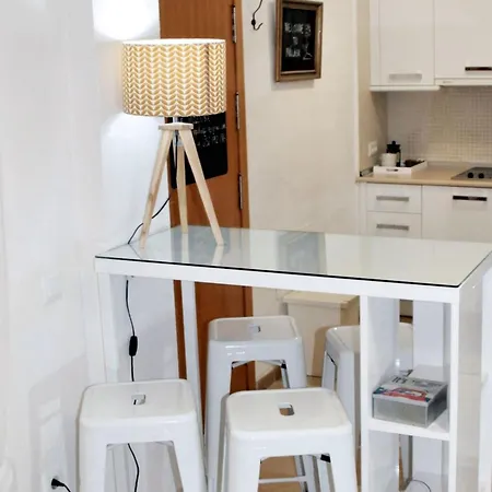 Charming 40 M² + Internet Lägenhet *