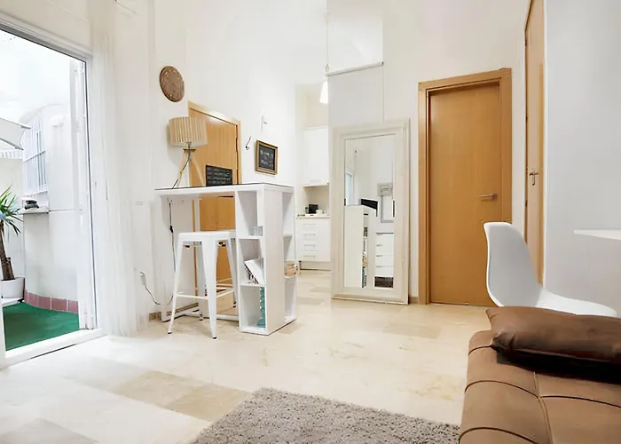 Charming 40 M² + Internet Appartamento