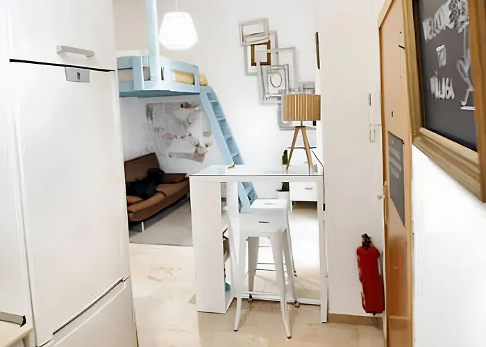 Charming 40 M² + Internet * Málaga