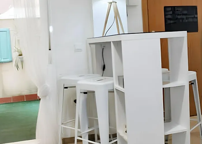 Charming 40 M² + Internet * Málaga