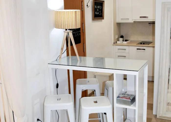Charming 40 M² + Internet Appartamento *
